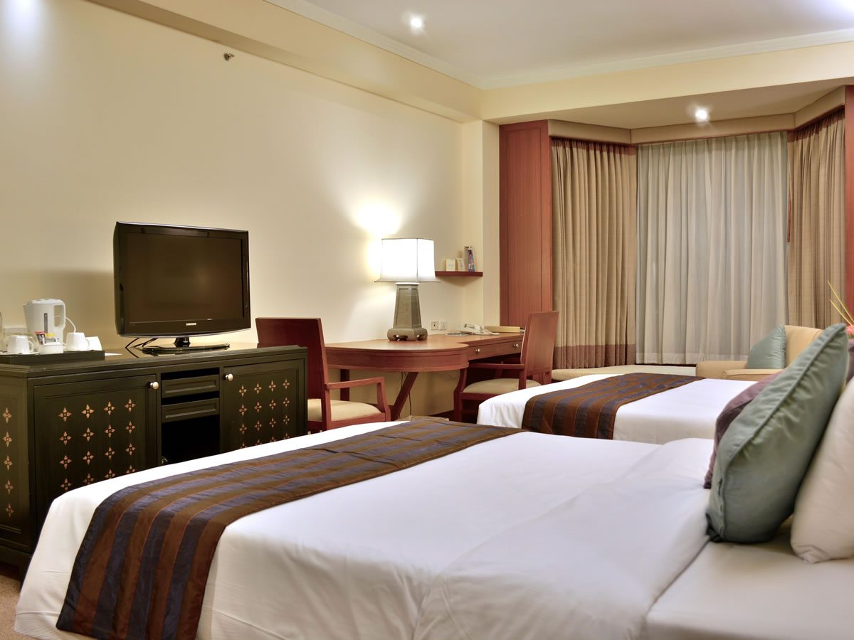 hotel FF&E