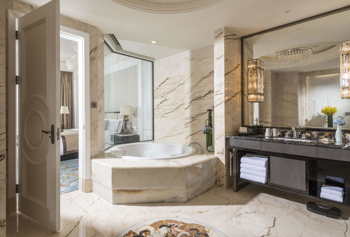 Luxury commercial hotel bathroom furniture and custom vanity units