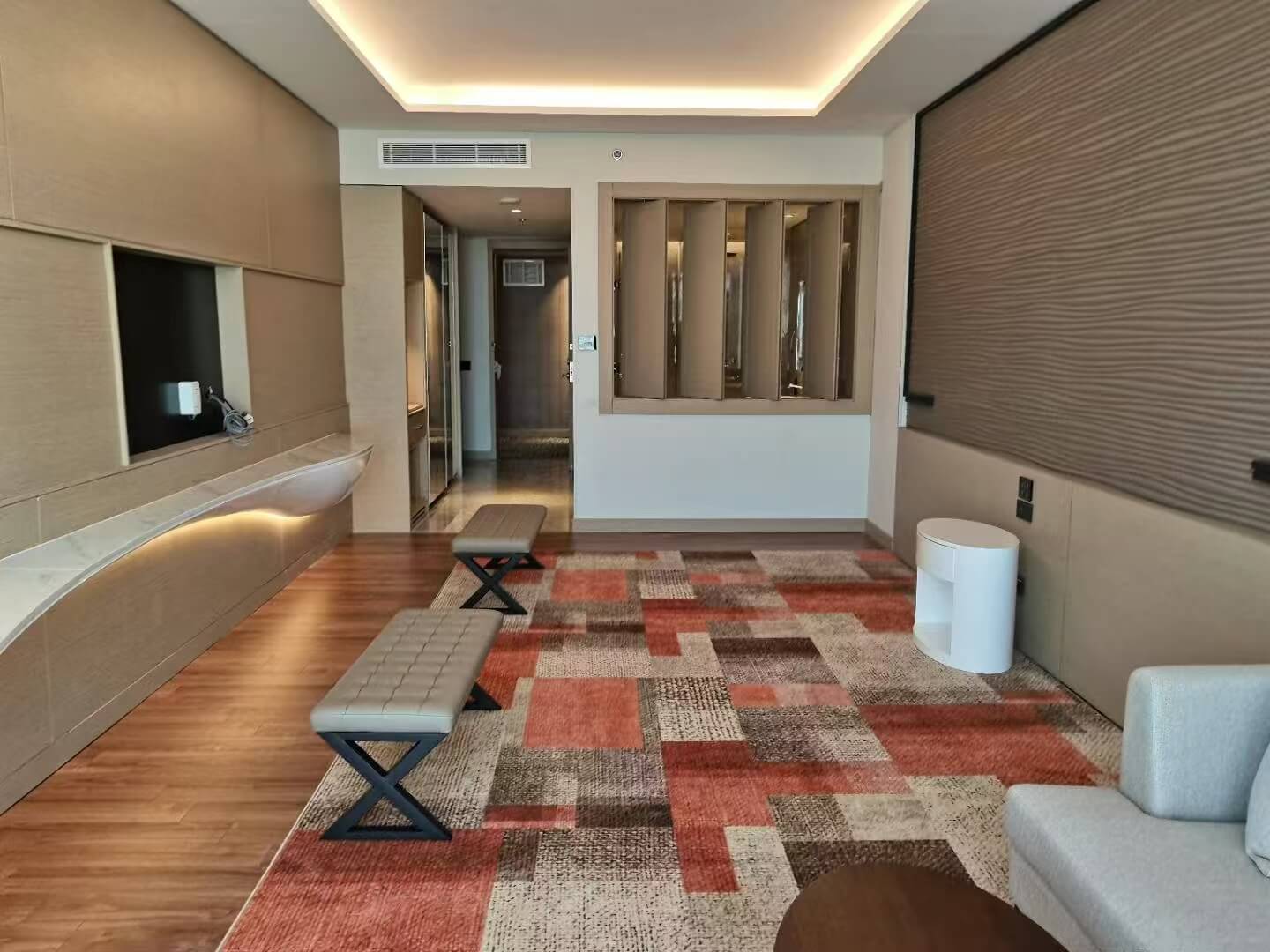 The finished Marriott public lounge area featuring bespoke display units and seating