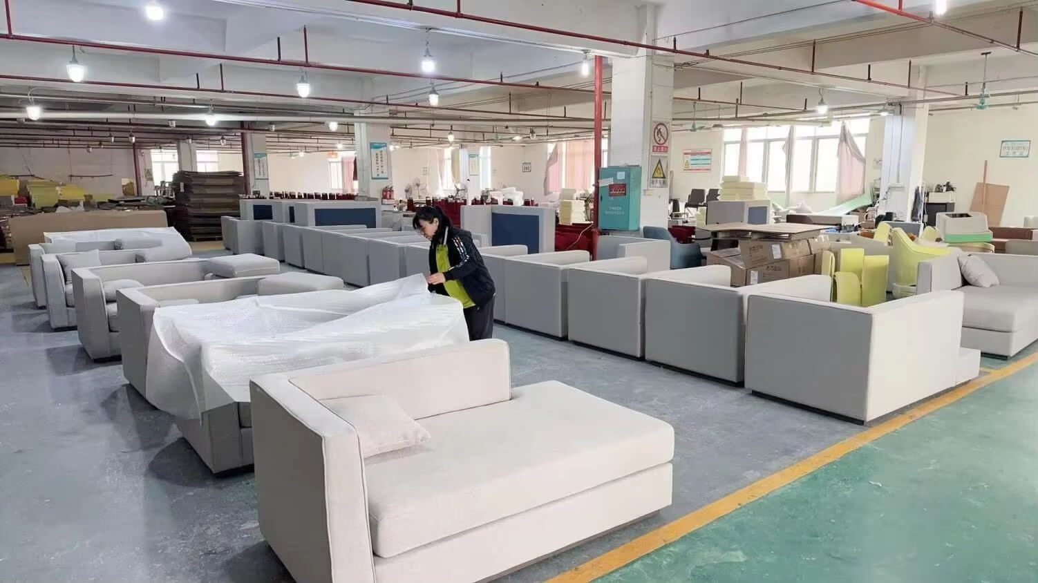hotel furniture manufacturers in China for complete hotel room furniture package